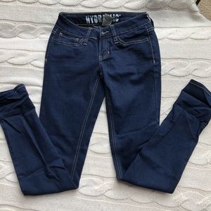 Hydraulic low rise dark wash jeggings